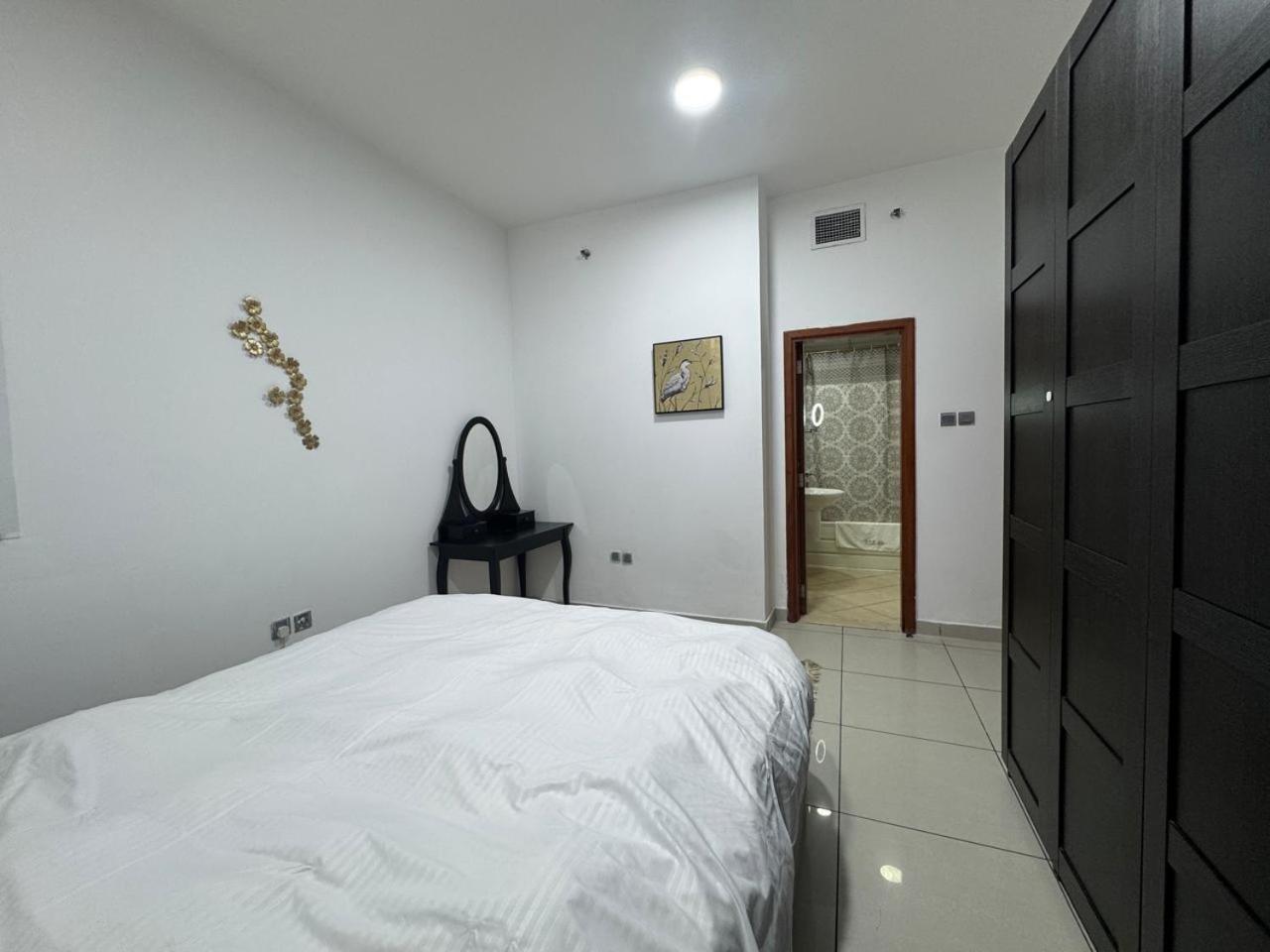 Sea View 1Br Apartment - Marina Pinnacle Dubai Bagian luar foto