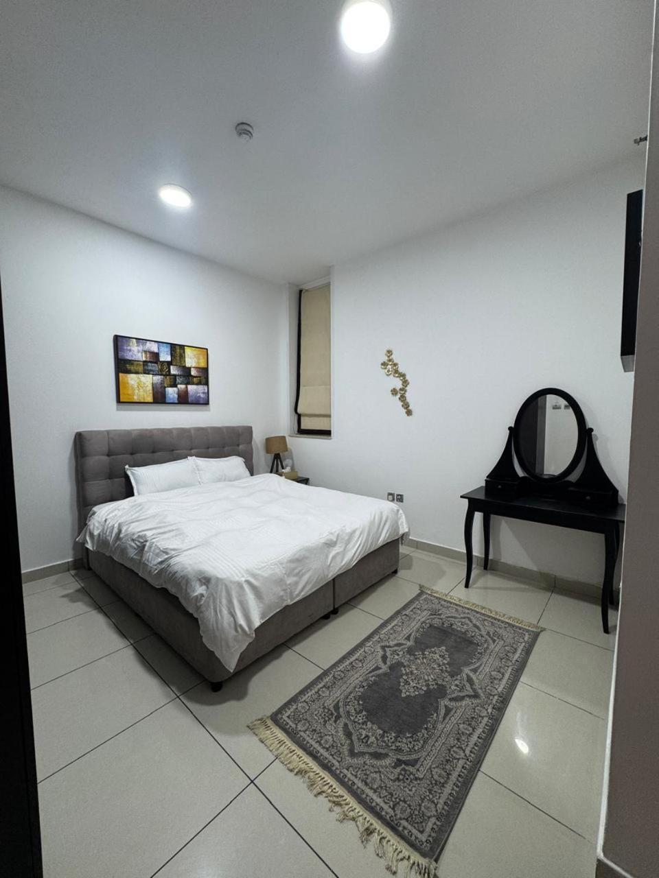 Sea View 1Br Apartment - Marina Pinnacle Dubai Bagian luar foto